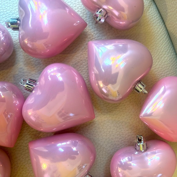 Set of 12 Shiny Pink Valentines Heart Ornaments Brand New - Picture 2 of 4